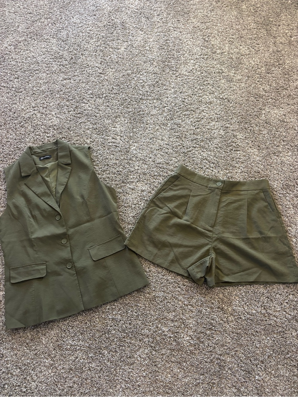 High-Rise Olive Green Tailored Bermuda Shorts - PrettyGarden